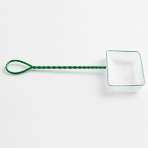 Minciog alb pentru acvariu 4 inci (10 cm) garanteaza manevrare blanda si sigura; minciog acvariu rezistent, minciog pret avantajos; depaseste alte mincioage acvariu prin plasa fina, maner ergonomic si durabilitate, perfect pentru acvarii diverse.